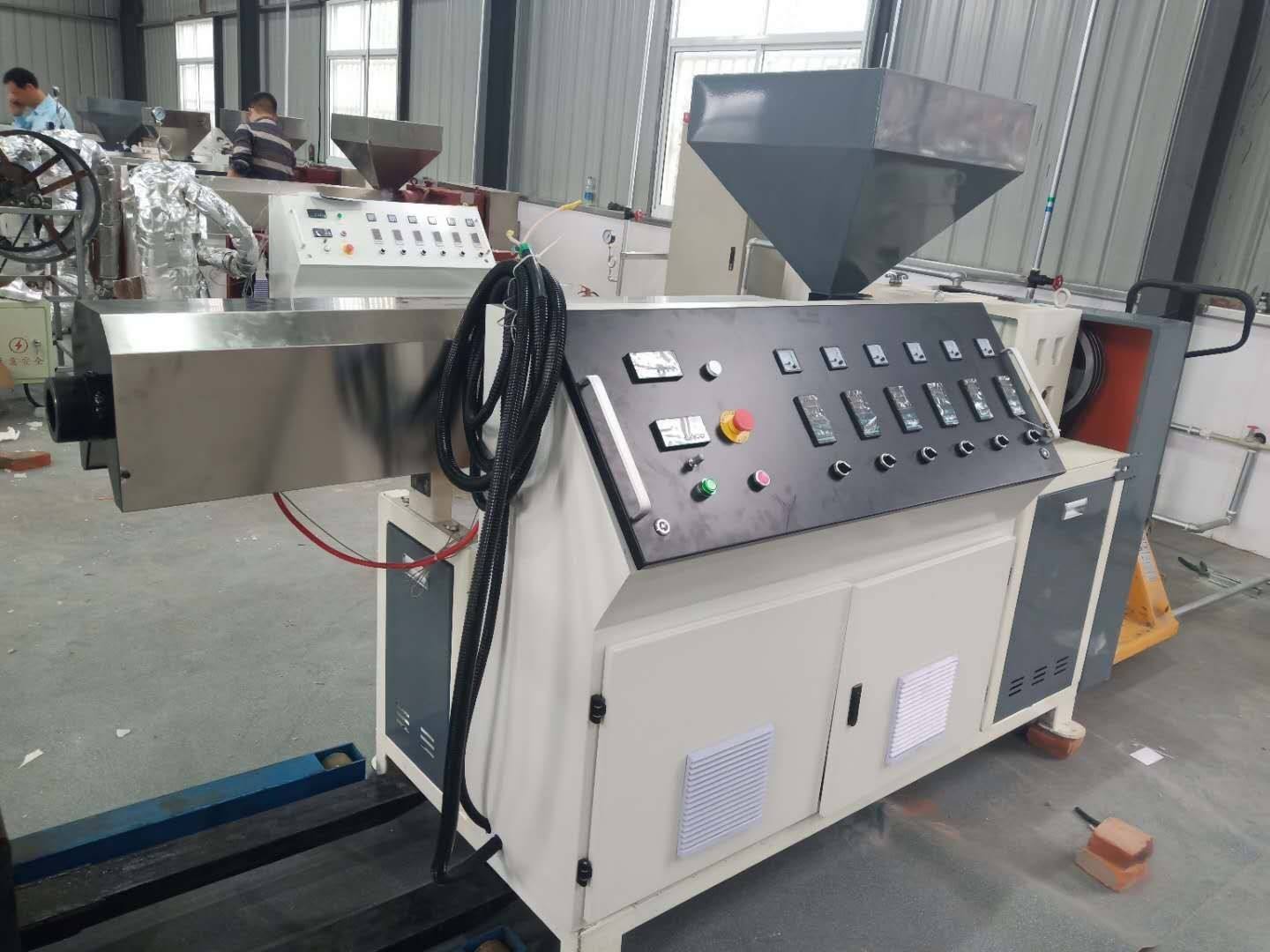 melt blown  extruder